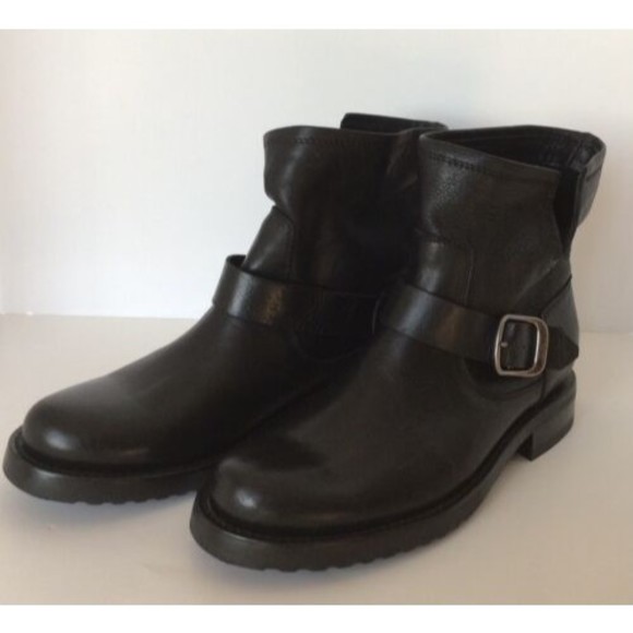 NEW FRYE Veronica Black Soft Full Grain Ankle Strap Bootie (Size 7.5 B)